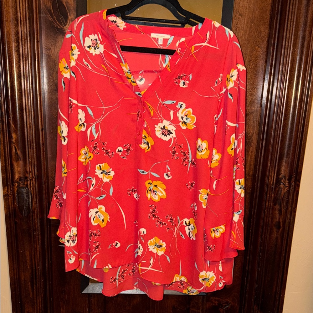 Maurices Red Floral V-Neck Tunic with Flutter Sleeves